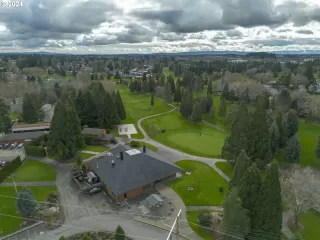 Photo #3: 24286267 Listing