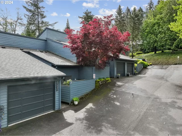 MLS: 24286944 Condo For Sale