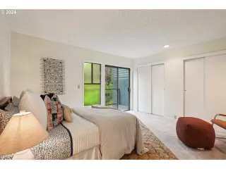 Photo #6: 24286944 Listing 