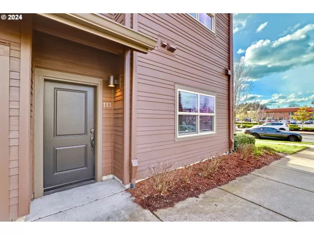 MLS: 24287319 Condo For Sale