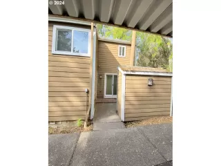 Photo #2: 24288502 Listing