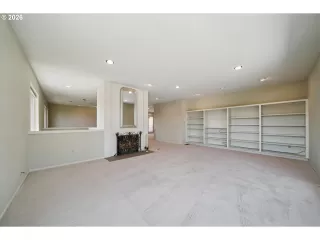 Photo #3: 242907065 Listing 
