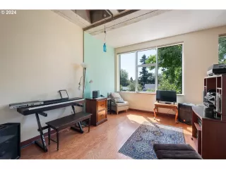 Photo #6: 24290774 Listing 