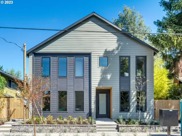 MLS: 24292648 Condo For Sale