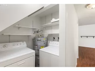 Photo #5: 24293286 Listing