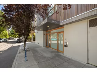 Photo #3: 24295555 Listing 