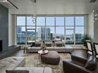 Photo #4: 24296170 Listing