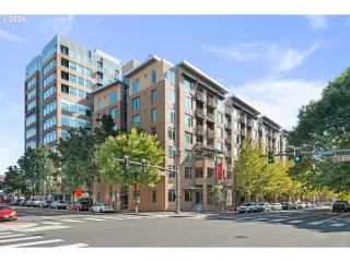 Photo #1: 24300434 Listing