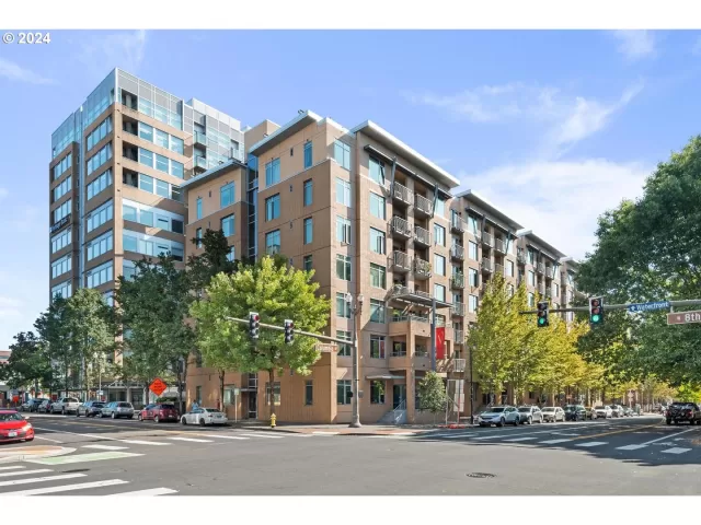 MLS: 24300434 Condo For Sale