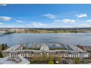 Photo #1: 24301115 Listing