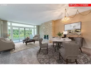 Photo #2: 24301144 Listing