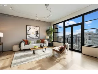 Photo #2: 24301695 Listing 