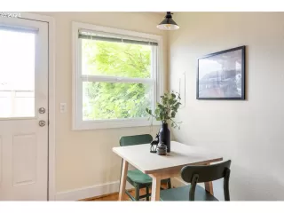 Photo #1: 24302811 Listing 