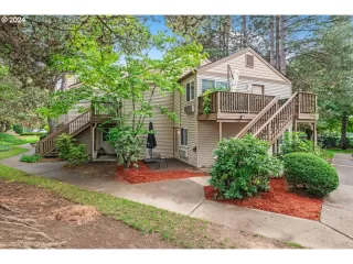 Photo #2: 24303676 Listing