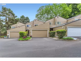Photo #2: 24303704 Listing 