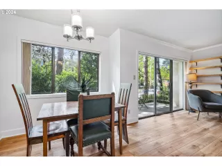 Photo #2: 24304803 Listing