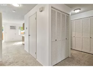 Photo #4: 24307304 Listing 