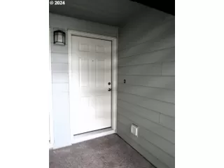 Photo #1: 24309223 Listing