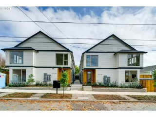 More Details about MLS # 24310578 : 372 SE 86TH AVE