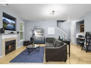 Photo #4: 24314585 Listing 