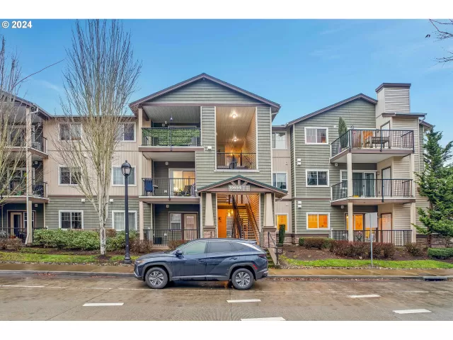 MLS: 24318169 Condo For Sale