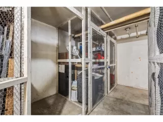 Photo #5: 24318573 Listing 