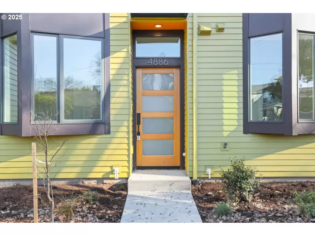 MLS: 24321242 Condo For Sale