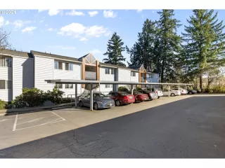 Photo #2: 24321601 Listing