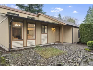 More Details about MLS # 24322261 : 9030 SW 130TH AVE