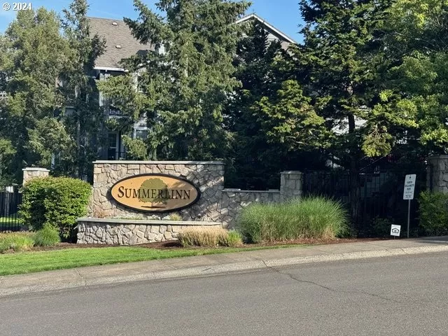 MLS: 24323335 Condo For Sale