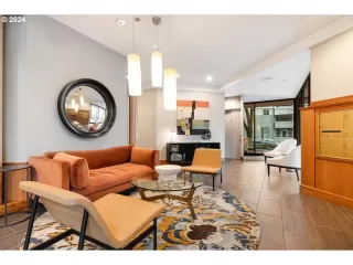 Photo #1: 24326011 Listing 