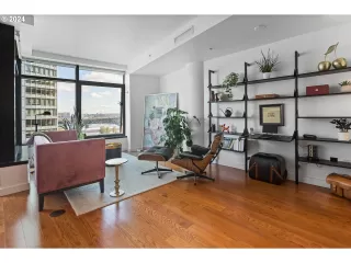 Photo #1: 24326269 Listing