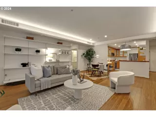 Photo #6: 24327074 Listing