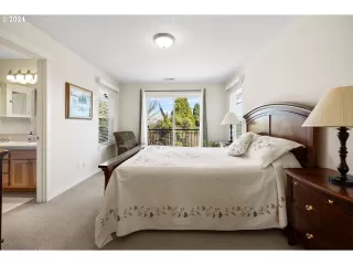 Photo #2: 24327764 Listing 