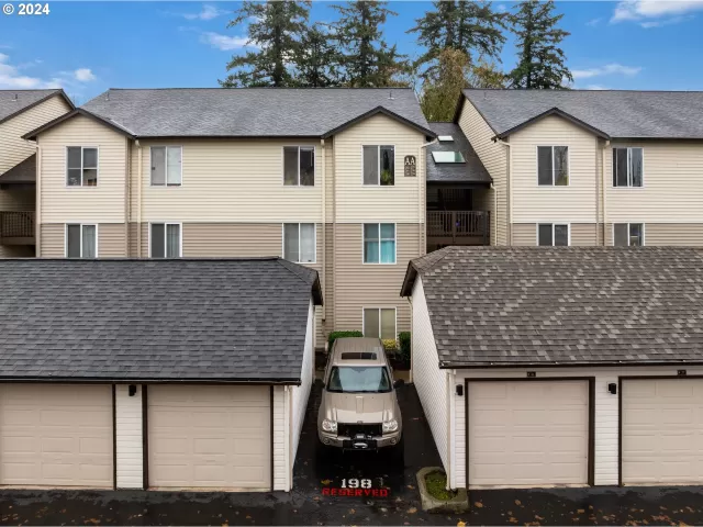 MLS: 24328147 Condo For Sale