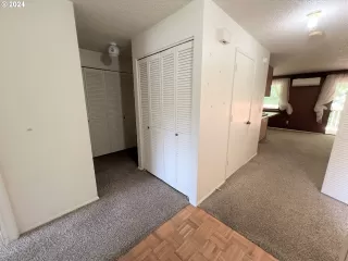 Photo #3: 24329257 Listing 