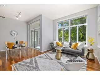 Photo #3: 24329263 Listing