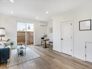 Photo #1: 24329430 Listing 