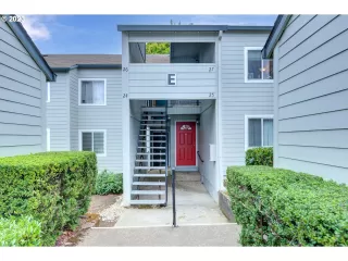 Photo #2: 24330467 Listing 