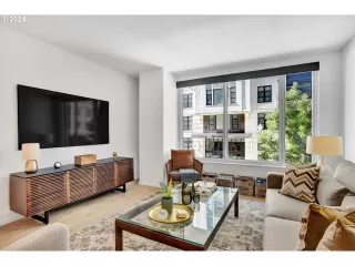 Photo #3: 24332028 Listing 