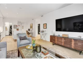 Photo #4: 24332028 Listing 