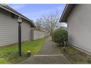 Photo #1: 24332617 Listing