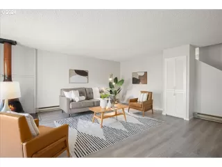 Photo #5: 24334244 Listing 