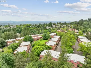 Photo #1: 24334726 Listing 