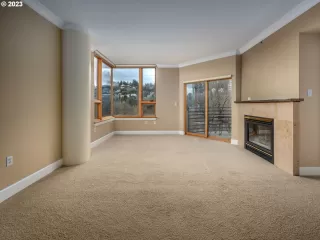 Photo #1: 24335073 Listing