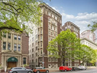 Photo #1: 24335913 Listing 