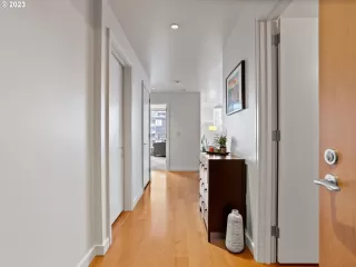 Photo #3: 24337560 Listing 