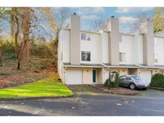 Photo #1: 24338550 Listing