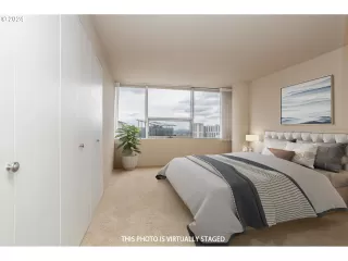 Photo #6: 24338646 Listing