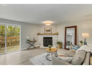 Photo #1: 24340341 Listing 